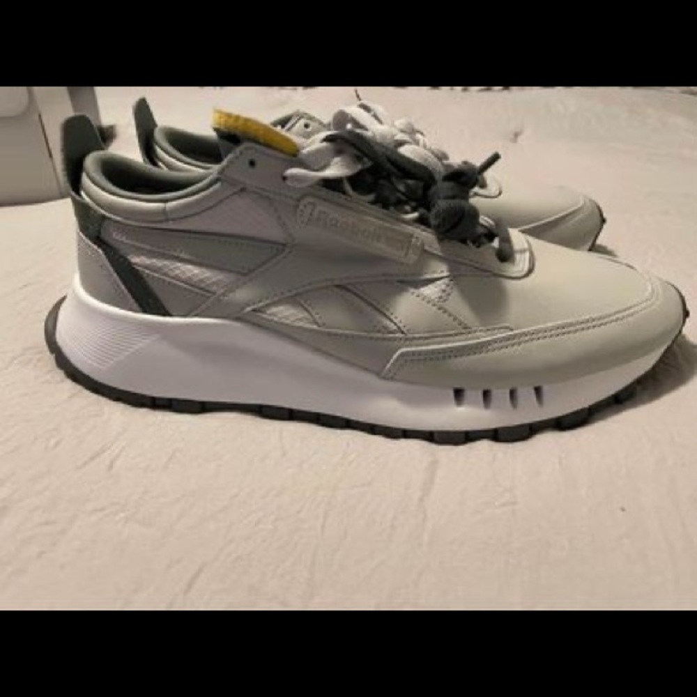 Reebok Legacy Tennis Shoes - Size 10.5